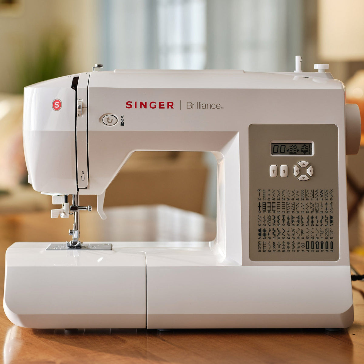 SINGER Brilliance 6180 Sewing Machine - official product image 2