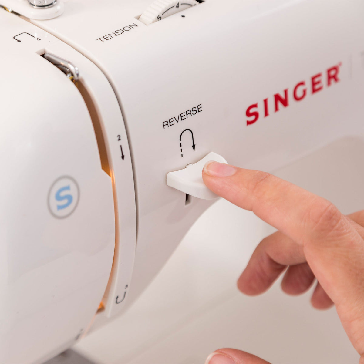 SINGER Tradition 2259 Sewing Machine - official product image 7