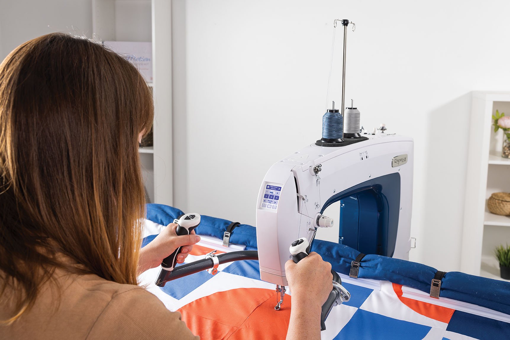 Grace Q’nique 16X Quilting Machine