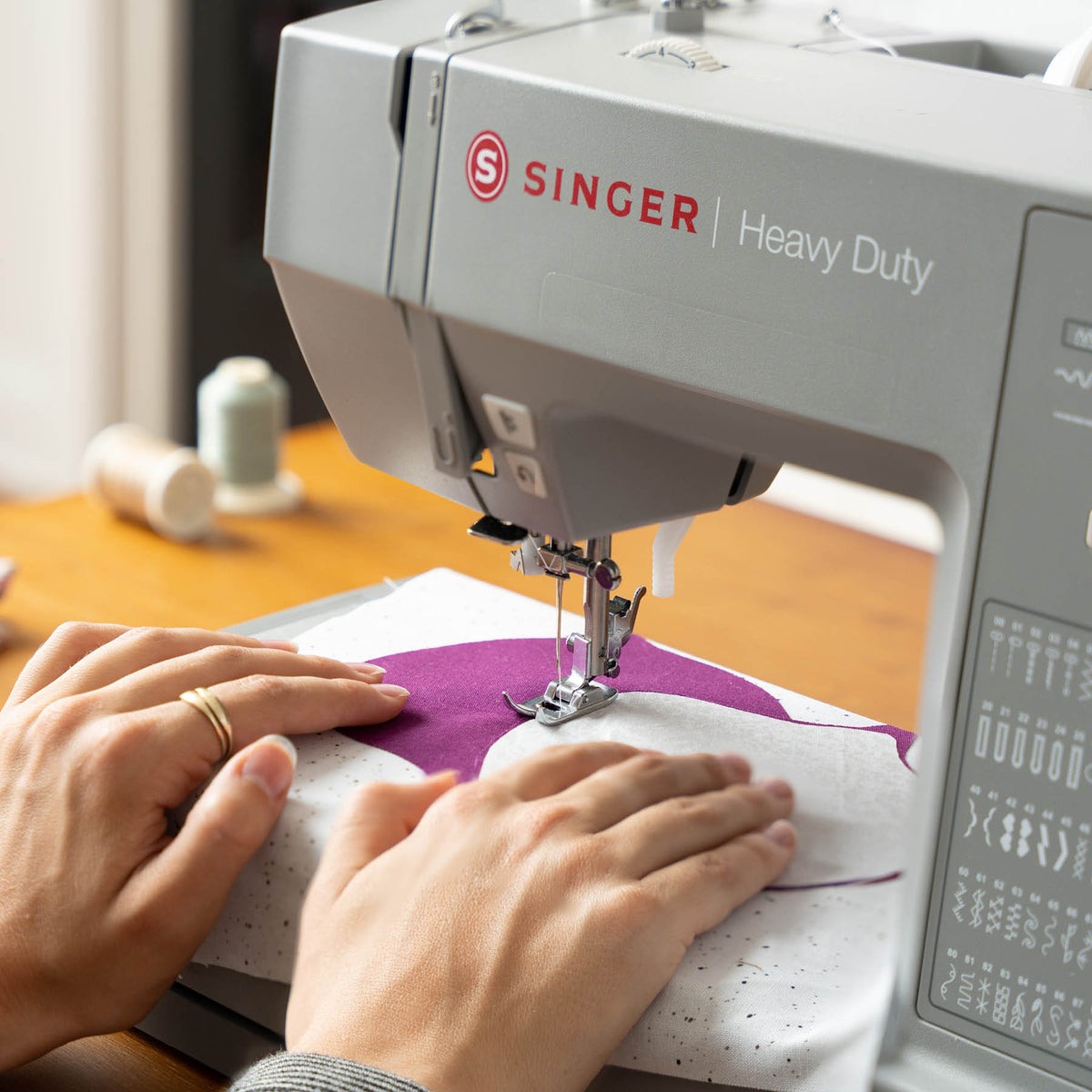 SINGER Heavy Duty 6600C Computerized Sewing Machine - official product image 5