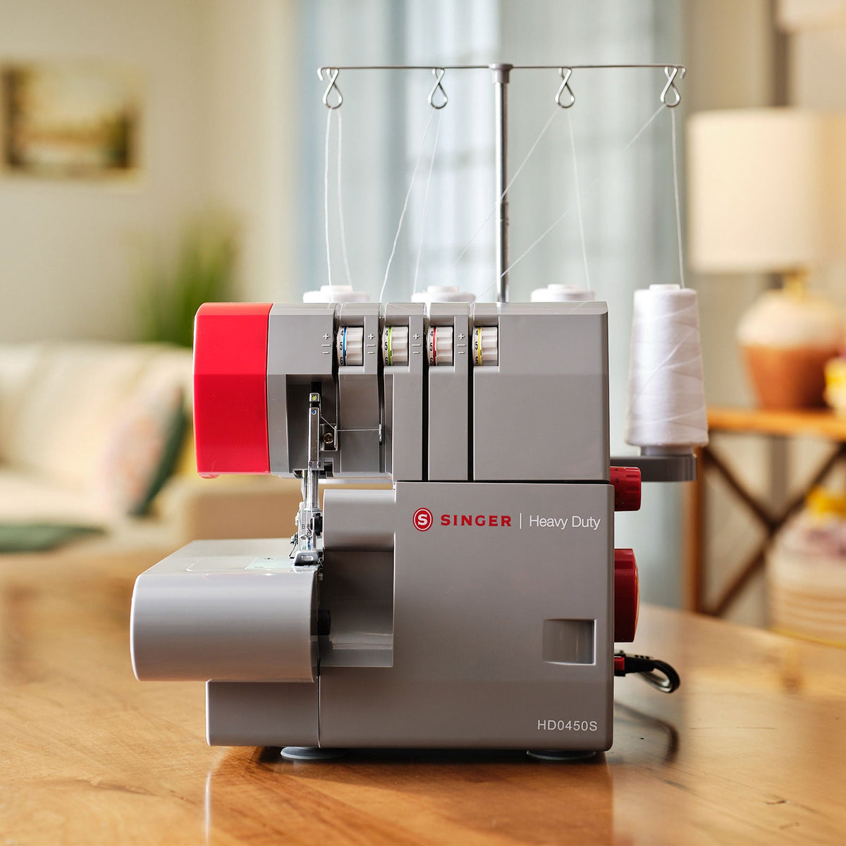 SINGER HD0450S Heavy Duty Serger - official product image 2