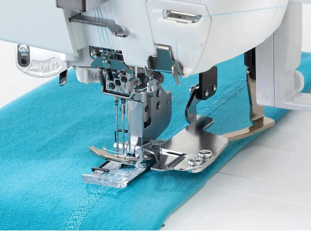 Janome Coverpro 3000 Professional Janome