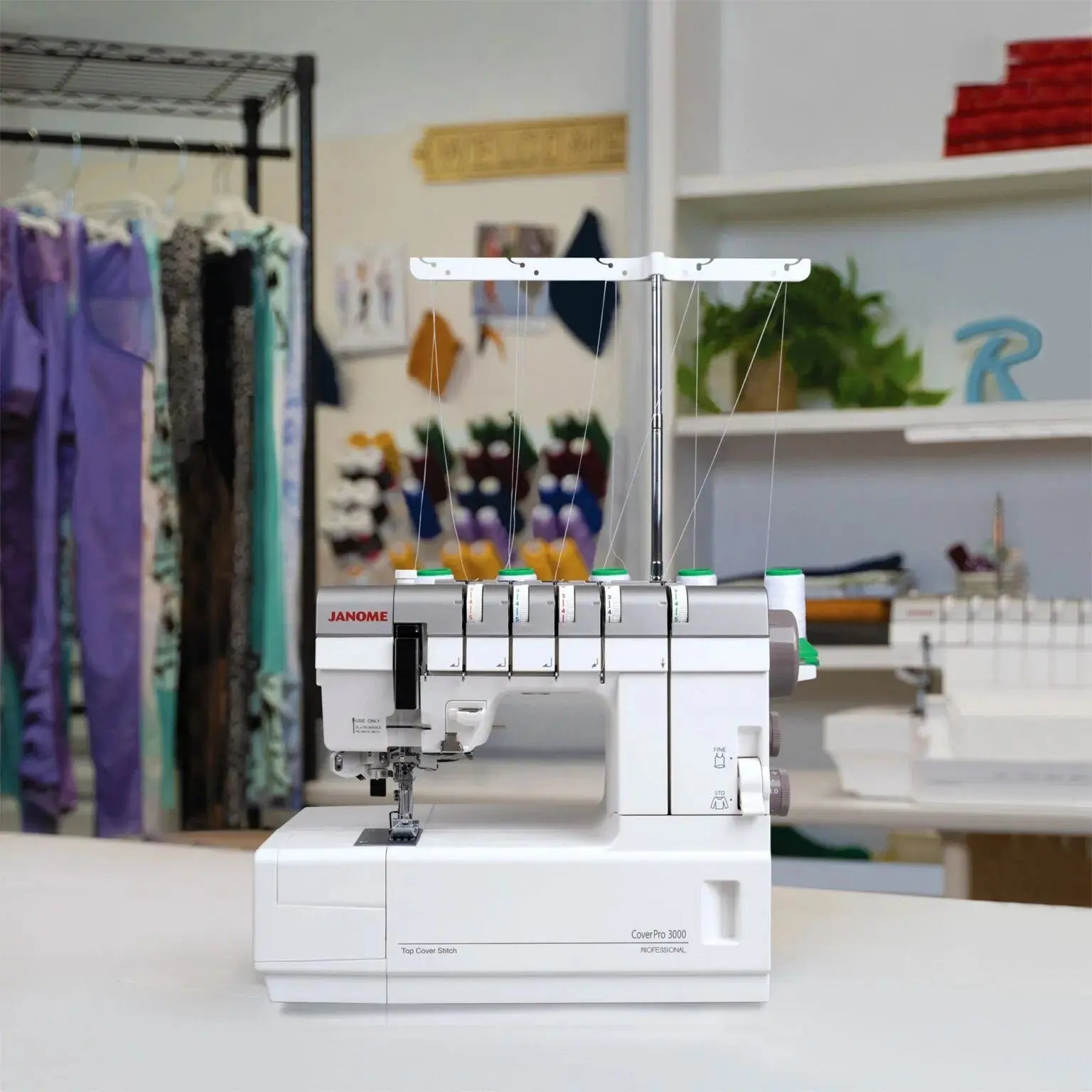 Janome Coverpro 3000 Professional Janome