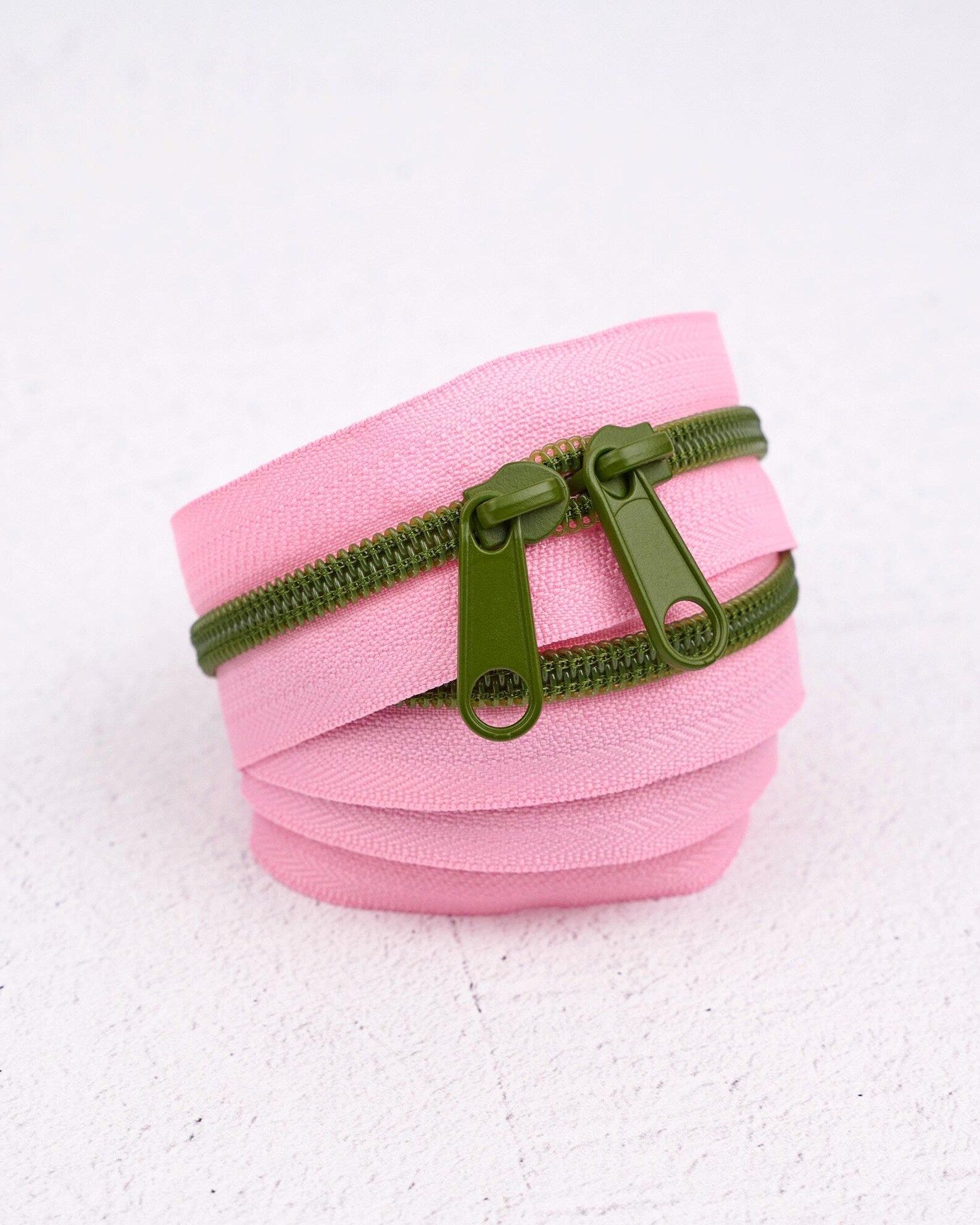 Renaissance 30" Handbag Zipper