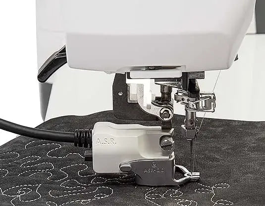 Janome Janome Continental M17 Professional