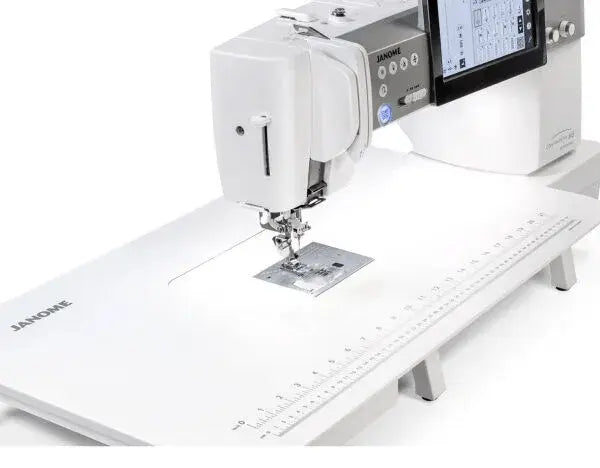 Janome Janome Continental M8 Professional