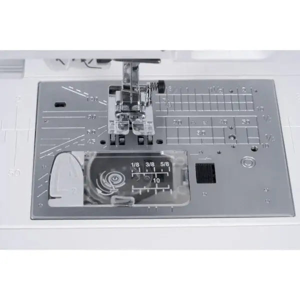 Janome Janome Skyline SKS6AE