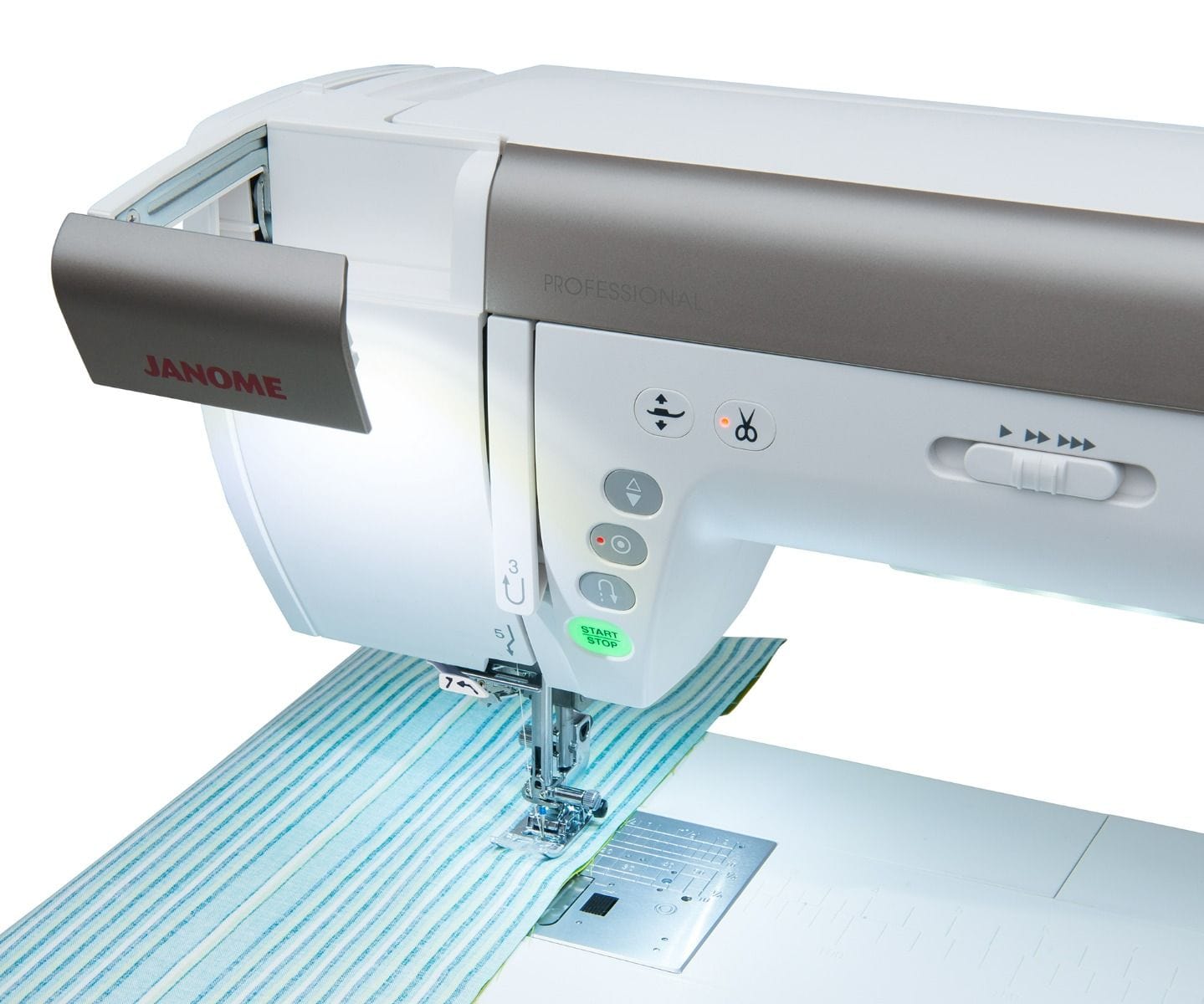 Janome Sewing and Quilting Machines Janome Memory Craft 9450QCP Quilting Sewing Machine