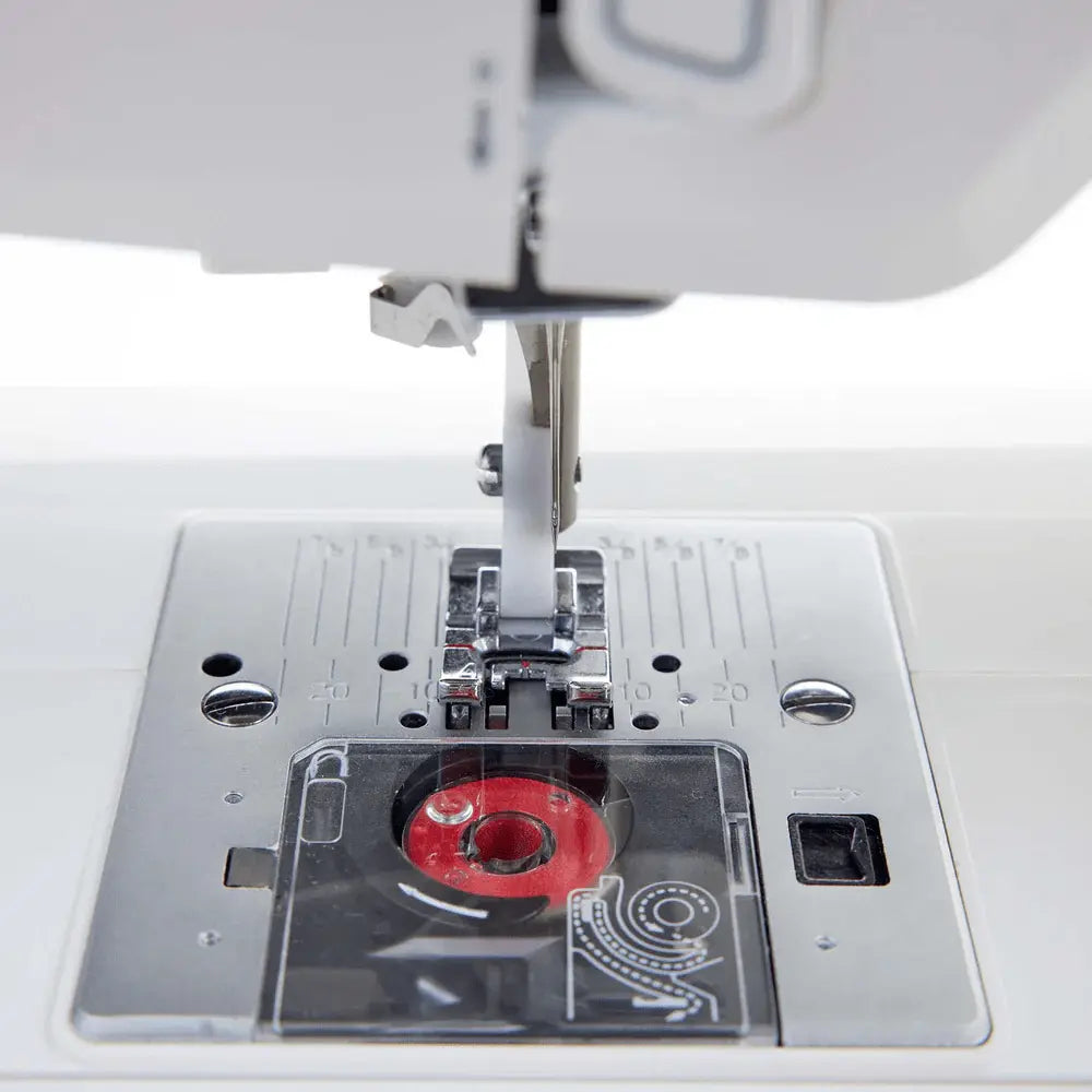 Pfaff Sewing Machines HUSQVARNA® VIKING® ONYX™ 15 Sewing Machine