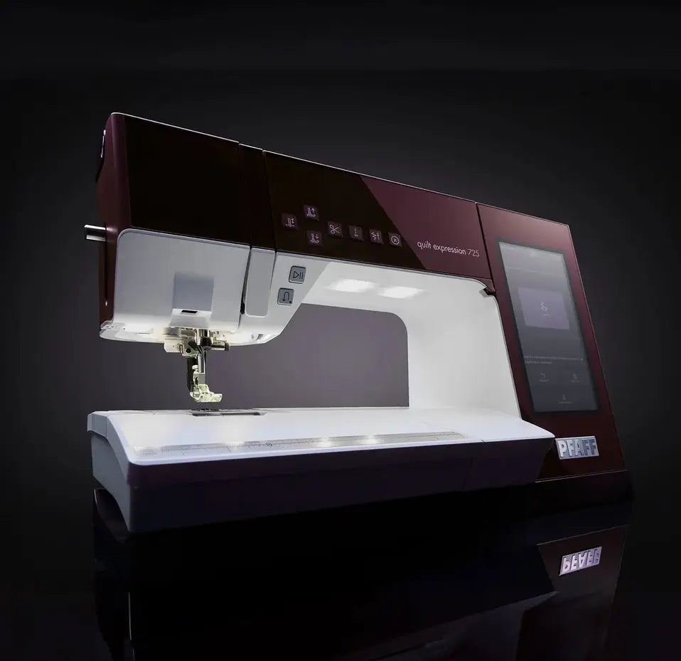 PFAFF® quilt expression™ 725 Sewing Machine Pfaff