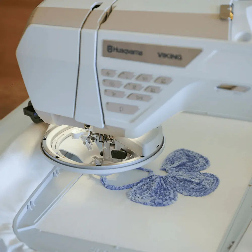 Viking Sewing Machines HUSQVARNA® VIKING® DESIGNER™ Embellishment Attachment