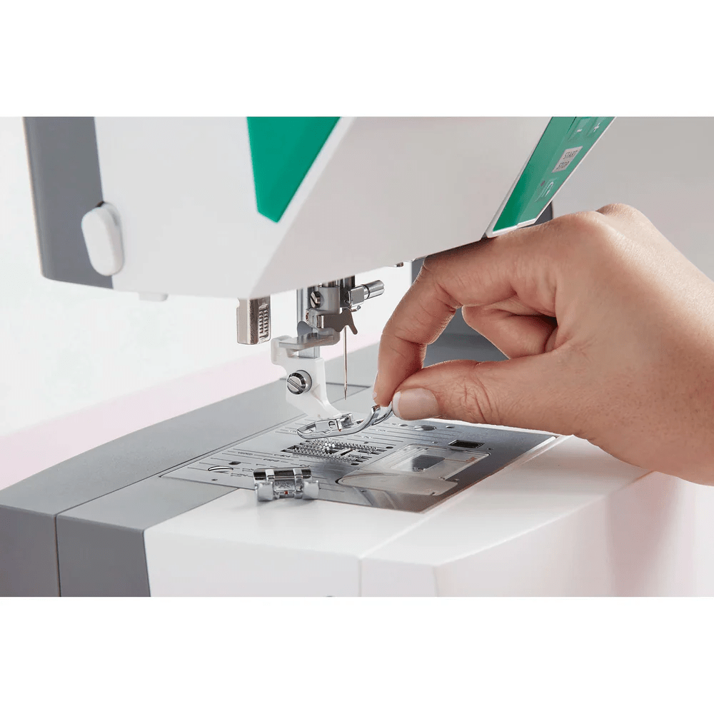 Viking Sewing Machines Husqvarna Viking Jade 20 Essentials Package