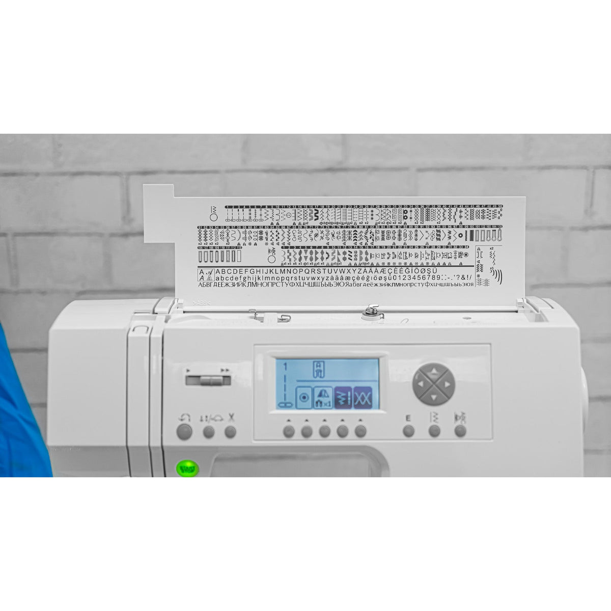 SINGER C9920 Sewing Machine - official product image 6