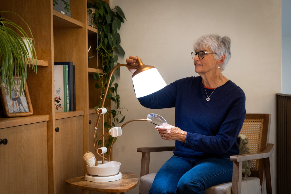 Daylight Anita Table Lamp for sewing, quilting and crafts