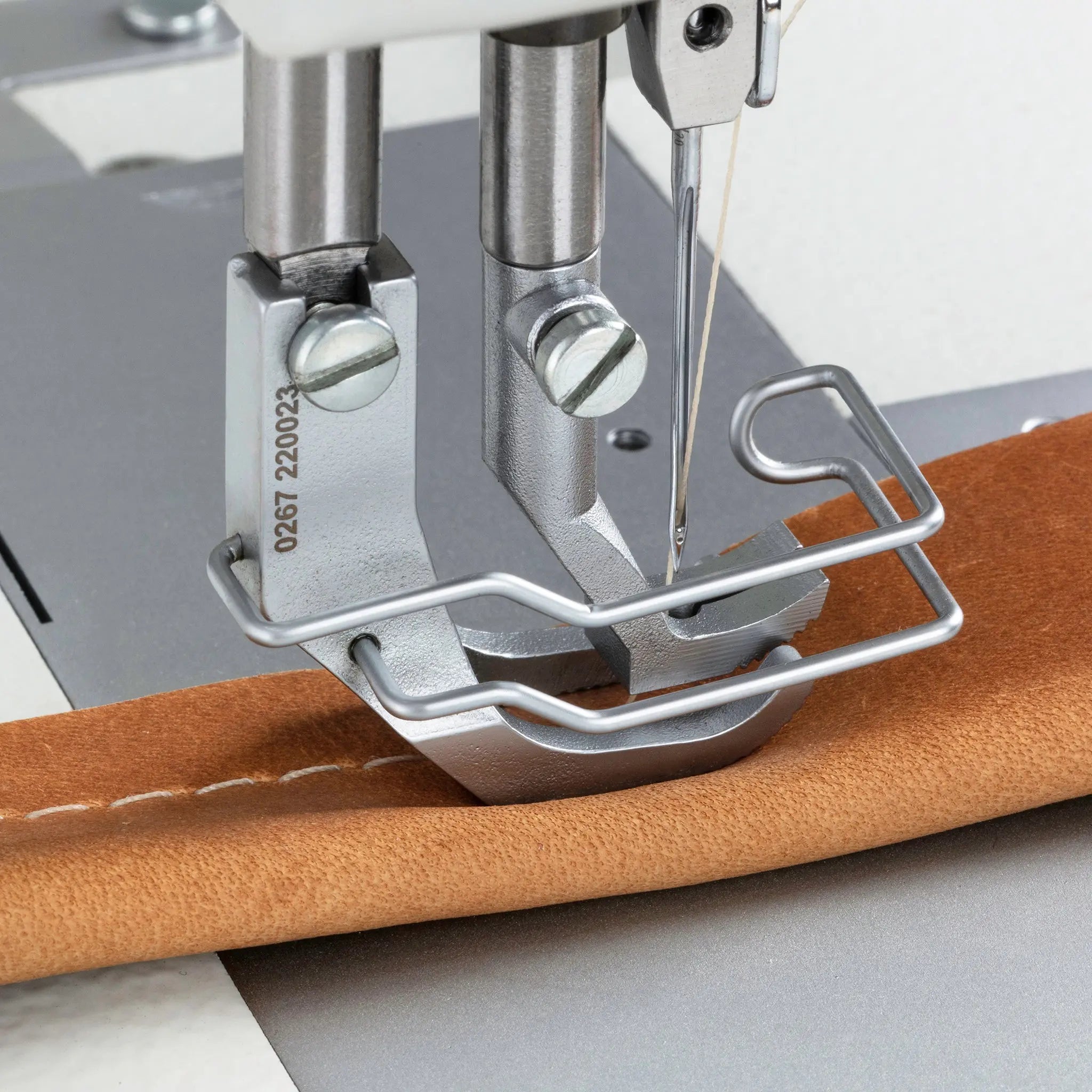 Consew 267RB Series Walking Foot Sewing Machine Consew