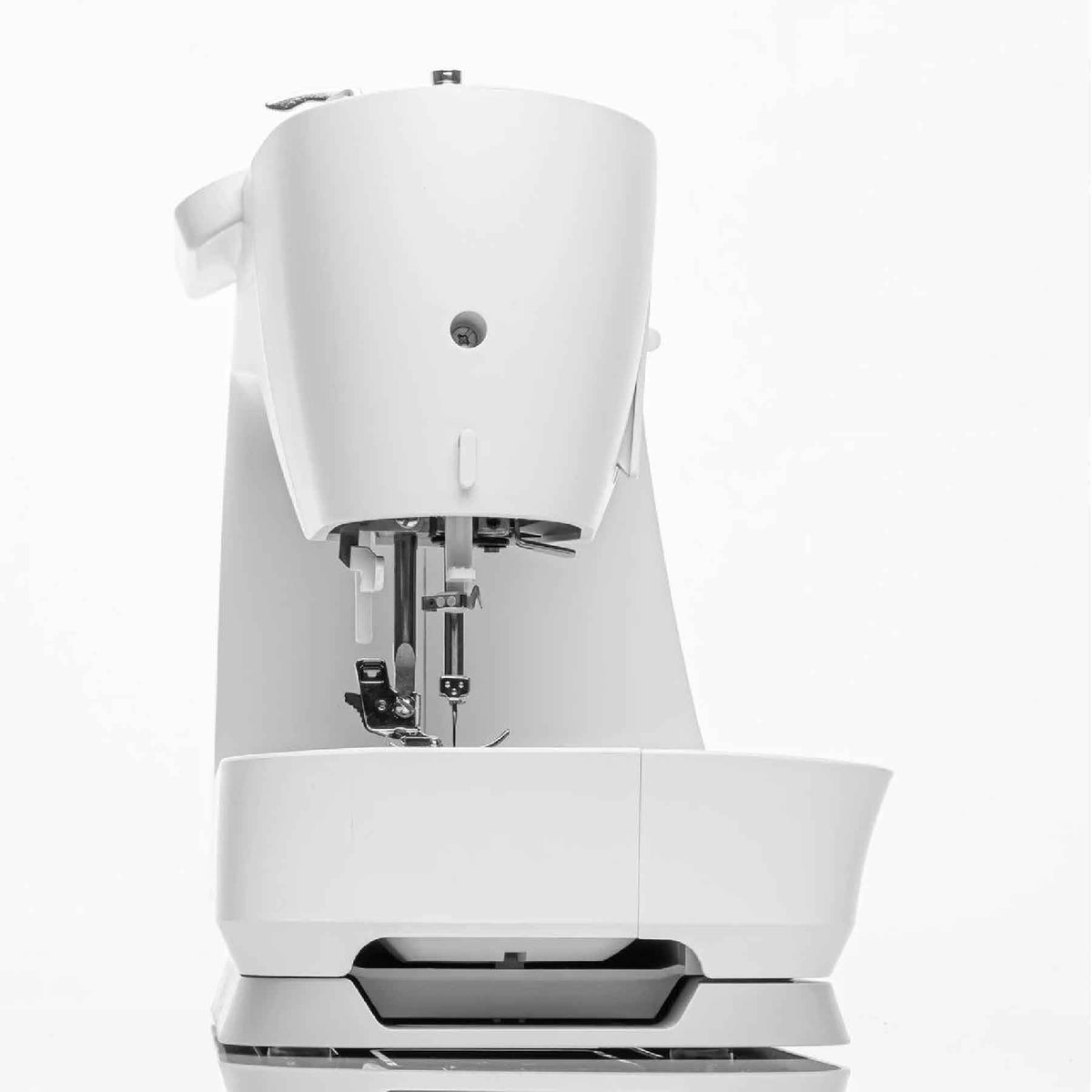 SINGER C7250 Sewing Machine with Extension Table - official product image 3