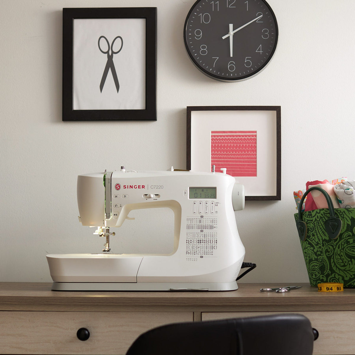 SINGER C7220 Sewing Machine with Extension Table - official product image 2