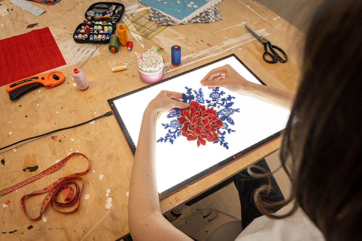 Daylight Wafer 2 A3 LED lightpad for quilting tracing and crafts