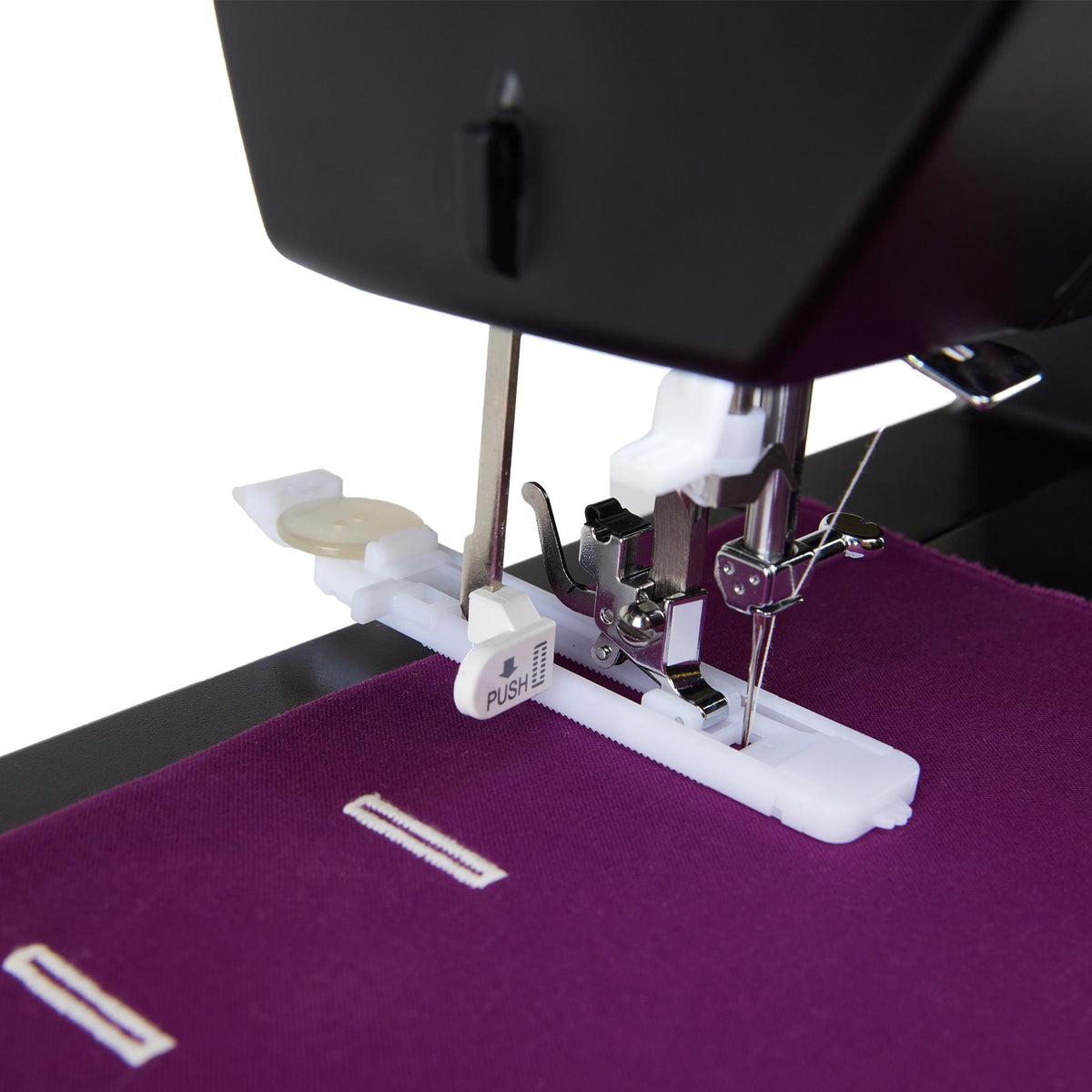 SINGER Heavy Duty 6600C Sterling Computerized Sewing Machine & Black Hard Case Bundle - official product image 7
