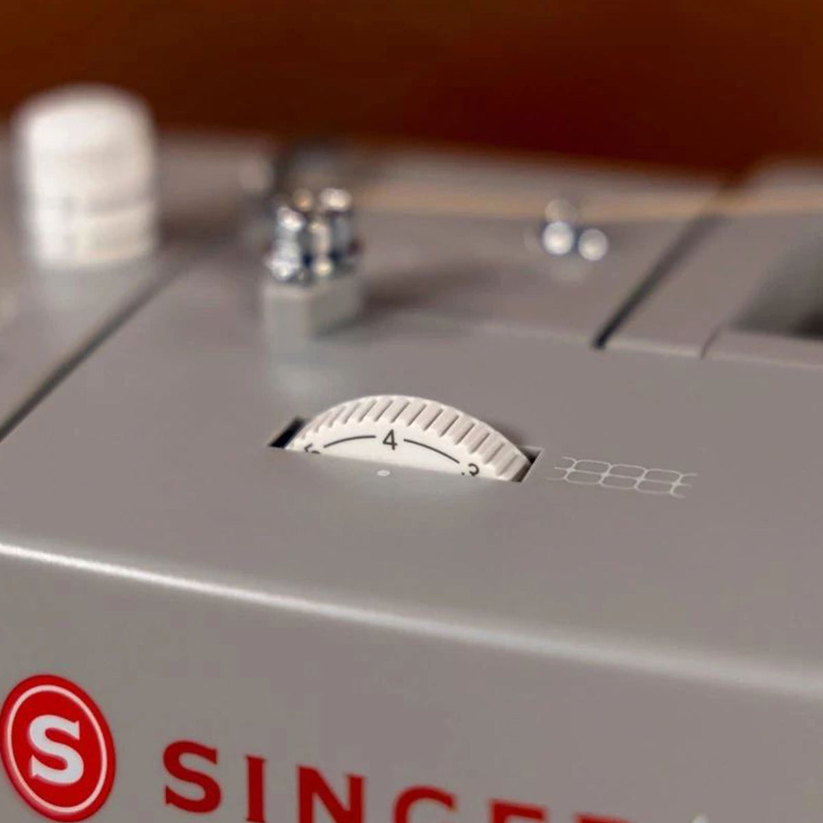 SINGER Heavy Duty 6620C Sewing Machine - official product image 6