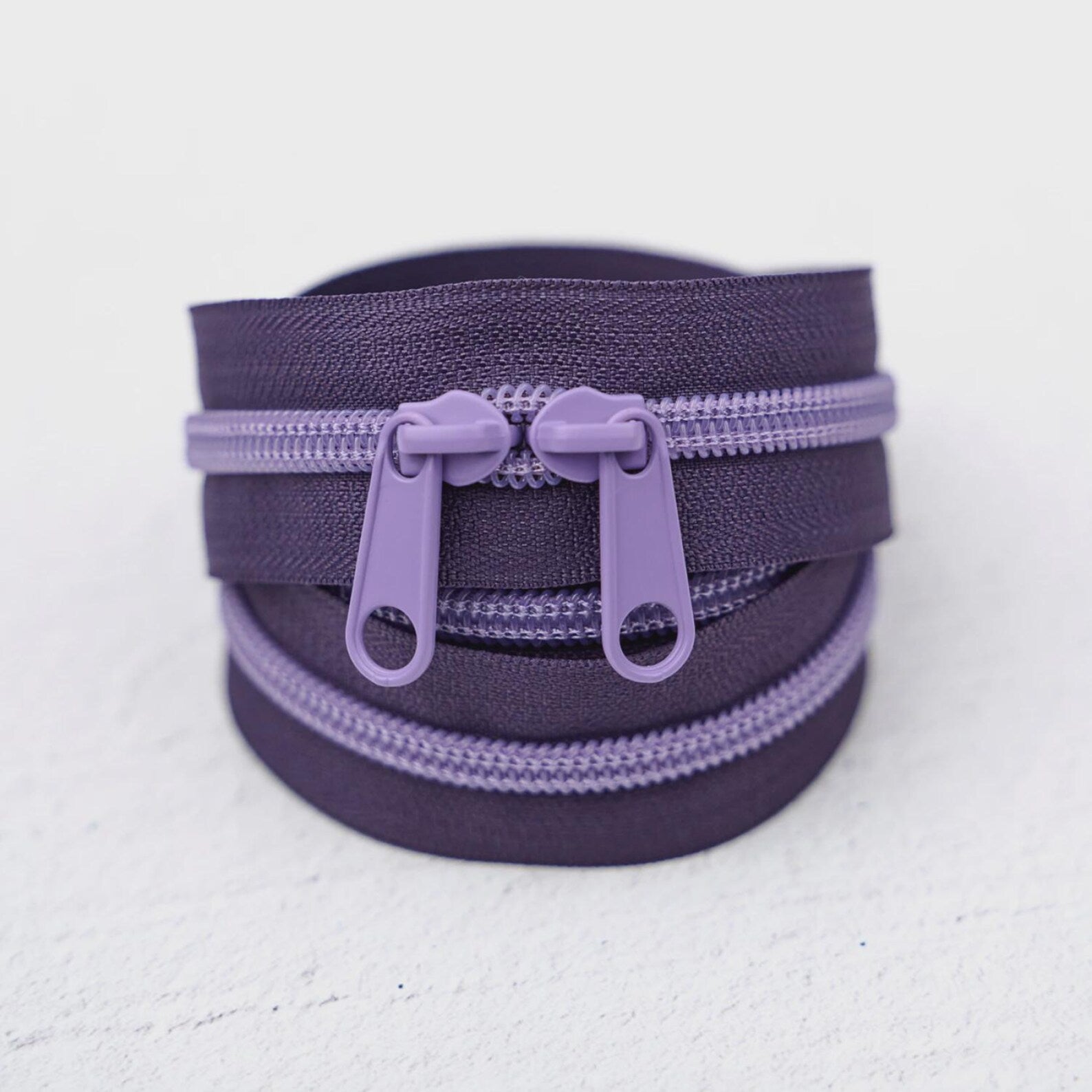 Renaissance 30" Handbag Zipper
