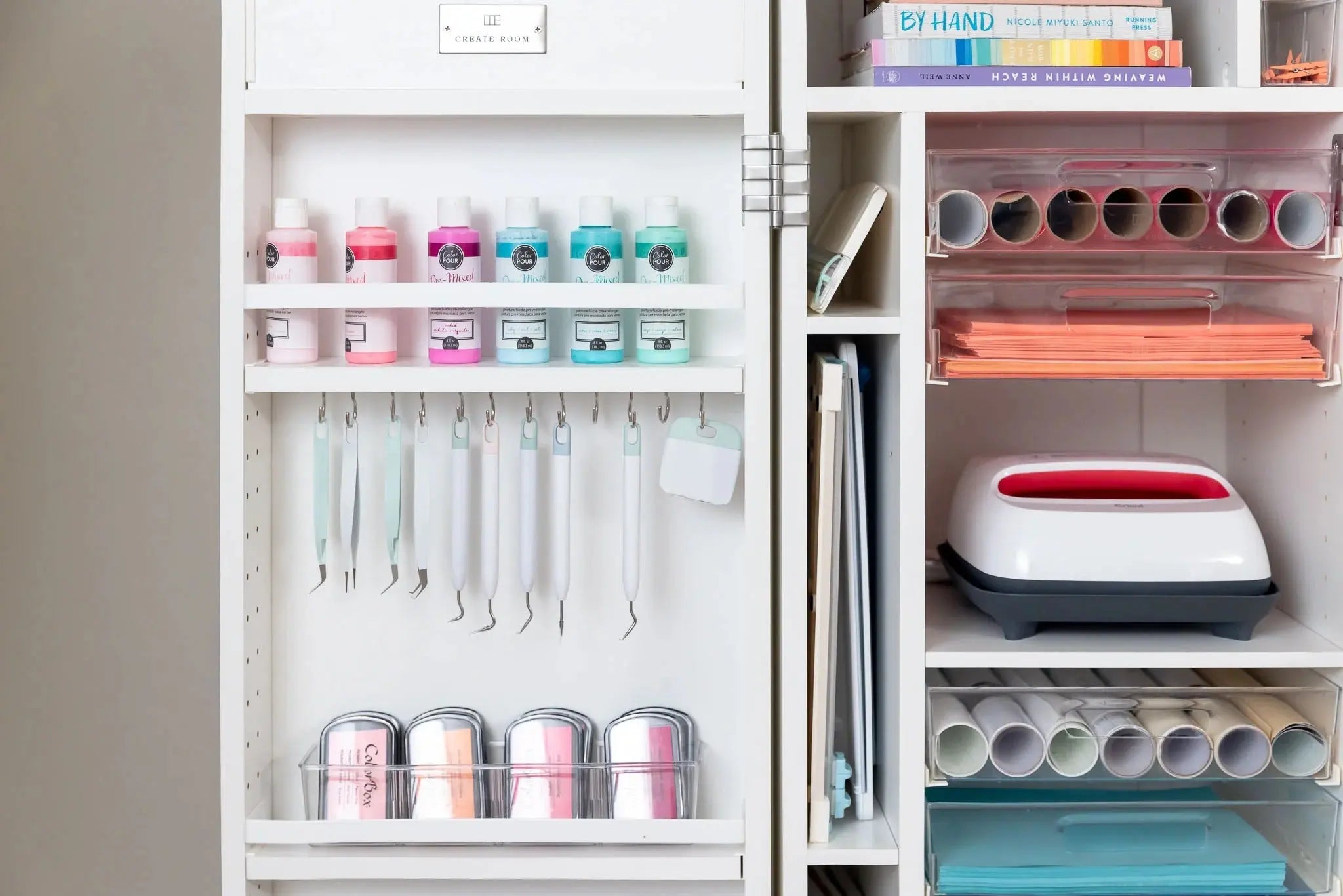 Create Room DreamBox Shelves