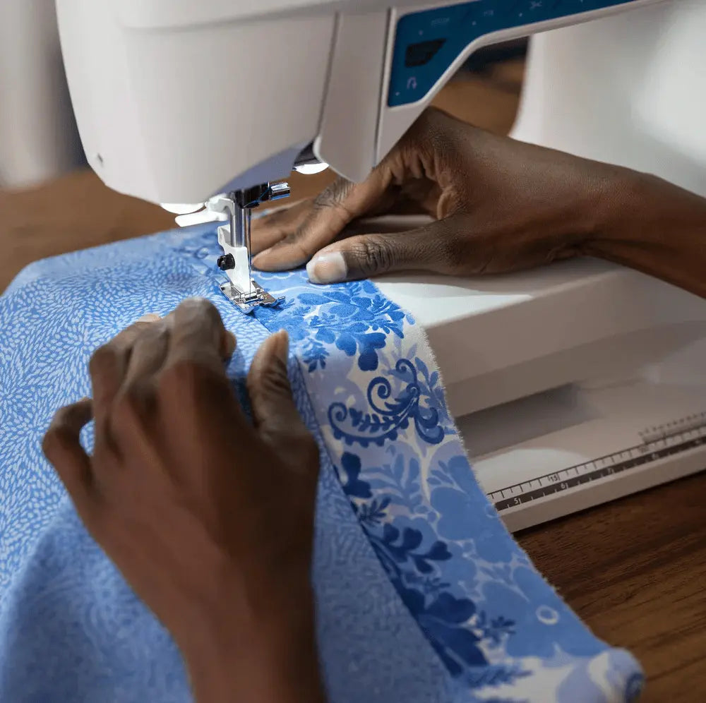 HUSQVARNA® VIKING® OPAL™ 670 Sewing Machine + Just Getting Started HUSQVARNA® VIKING® OPAL™ 670 Sewing Machine + Just Getting Started