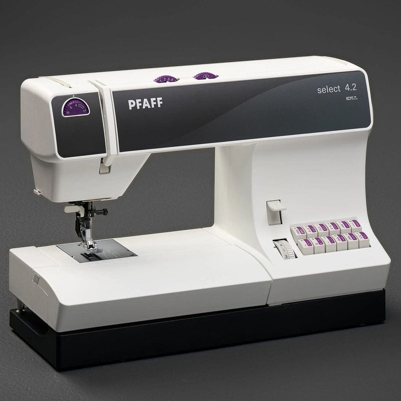 Pfaff Sewing Machines Pfaff select 4.2 Sewing Machine