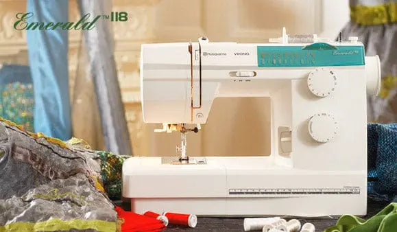 Husqvarna Viking EMERALD 118 sewing machine detail 2