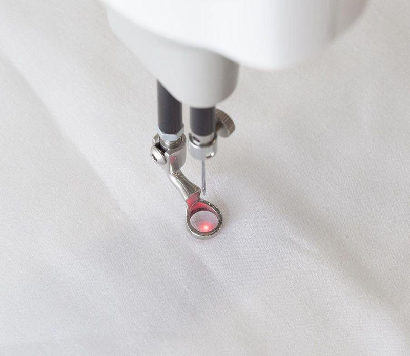 Handi Quilter Longarm Machines Handi Quilter Infinity 26-inch Long Arm with Gallery2 Frame