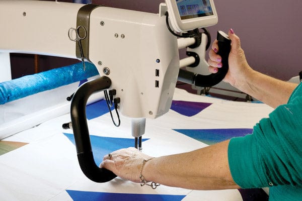 Handi Quilter Sewing Machines Handi Quilter Amara 20 Inch Longarm Quilter