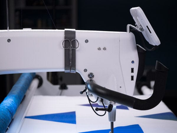 Handi Quilter Sewing Machines Handi Quilter Amara 20 Inch Longarm Quilter