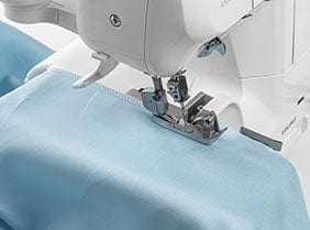 Viking Husqvarna Viking Amber S 100: The Ultimate Overlock Machine