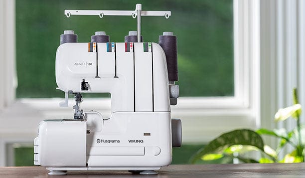 Viking Husqvarna Viking Amber S 100: The Ultimate Overlock Machine